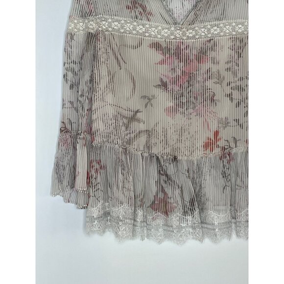 Elie Tahari 100% SIlk Floral Pattern Lace Details Bell‎ Sleeve Shamra Blouse L - Picture 3 of 10